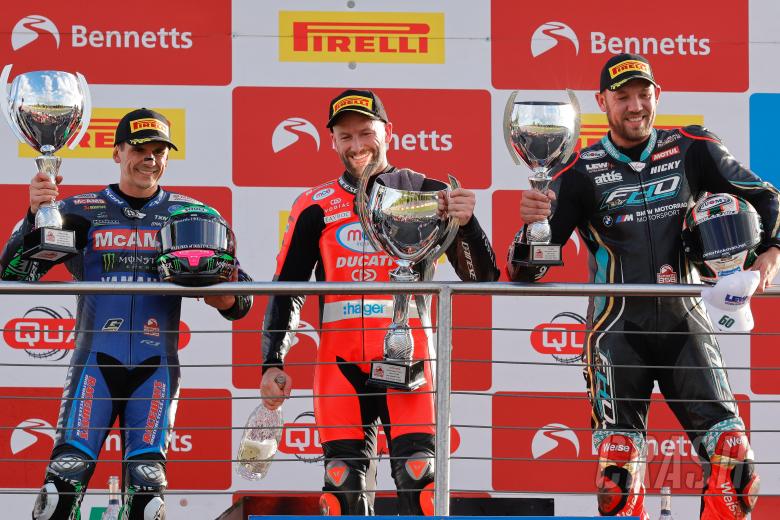 British Superbikes Donington Park: Surprising Sykes adalah pemenang kesembilan yang berbeda